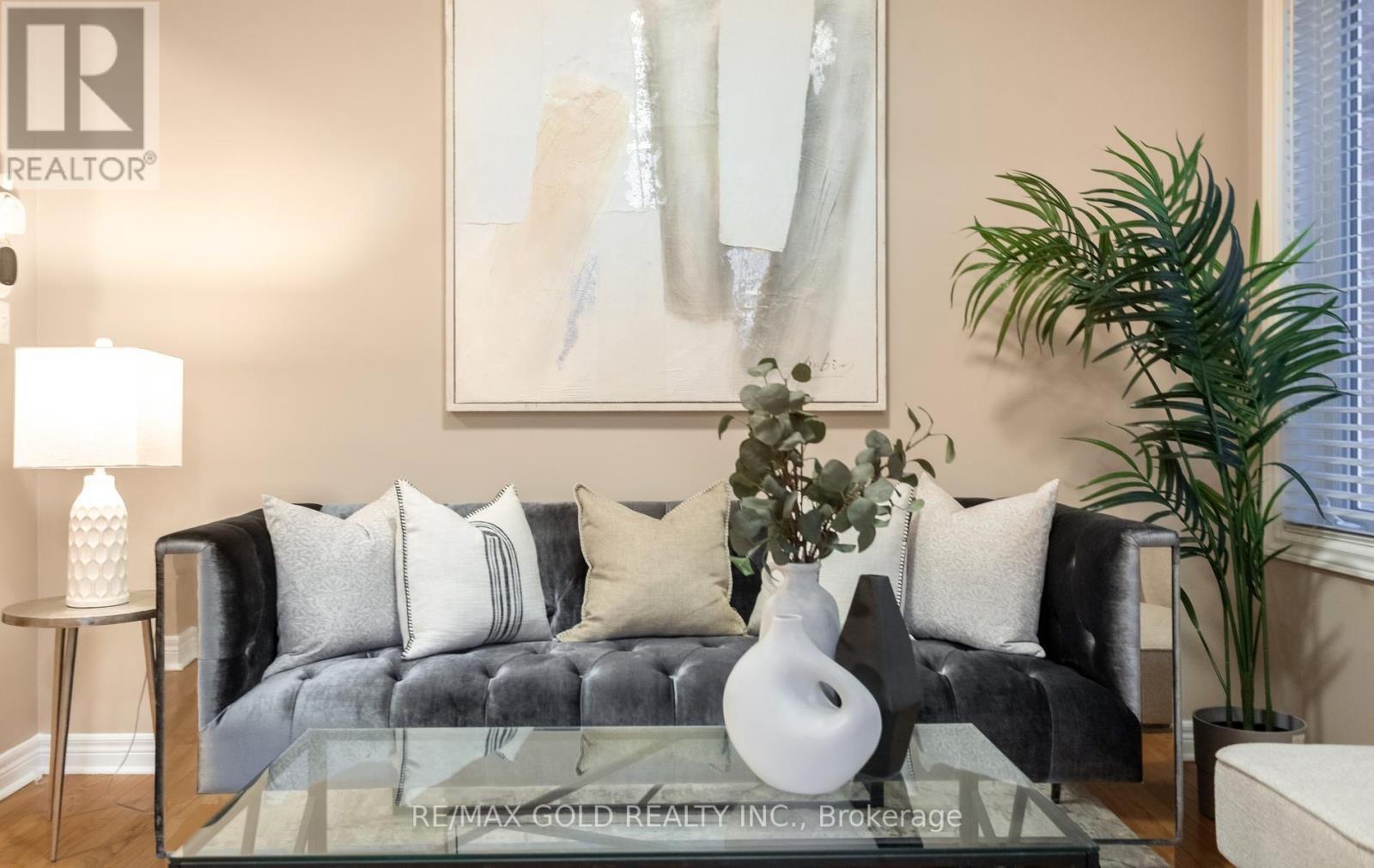 408 BESSBOROUGH DRIVE - Image 12