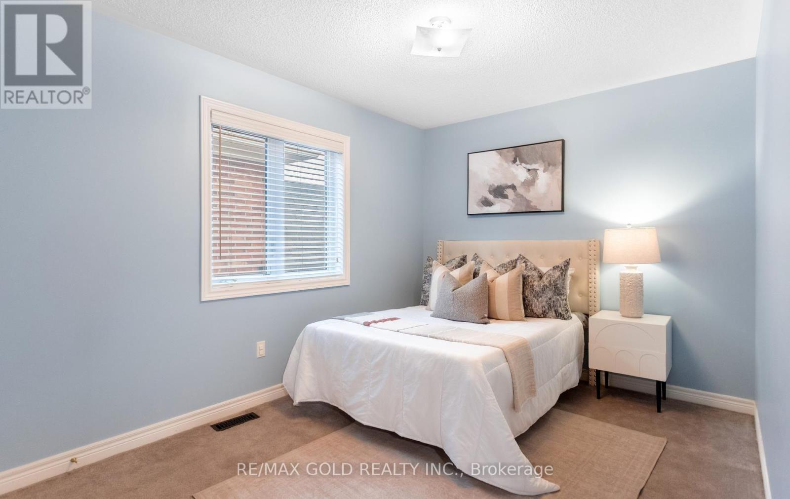 408 BESSBOROUGH DRIVE - Image 39