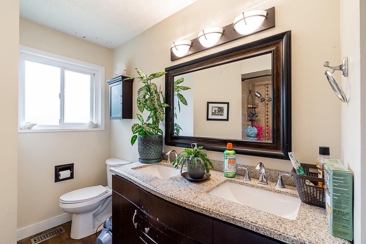 4 Bed, 3 Bath House for Sale in Delta – 11380 75B AVENUE, Delta – MLS# R3146310 - Image 32