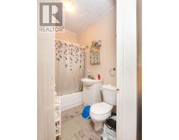128 West Street, Chatham Kent, ON N7M2R6 Photo 37