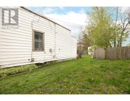 128 West Street, Chatham Kent, ON N7M2R6 Photo 42