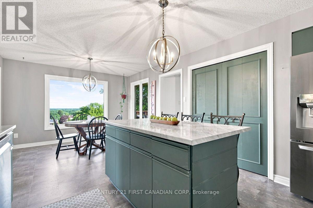 199 SOMERSET CRESCENT - Image 19