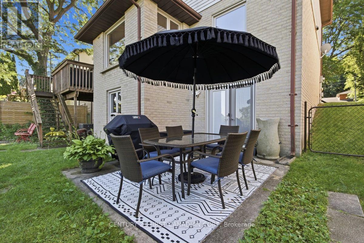 199 SOMERSET CRESCENT - Image 44