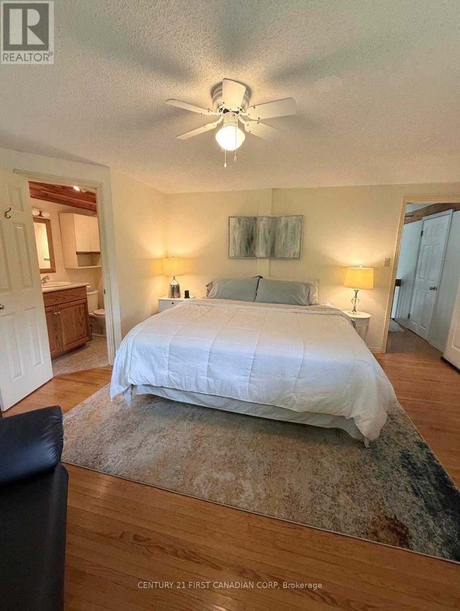 463 ECKFORD AVENUE - Image 14