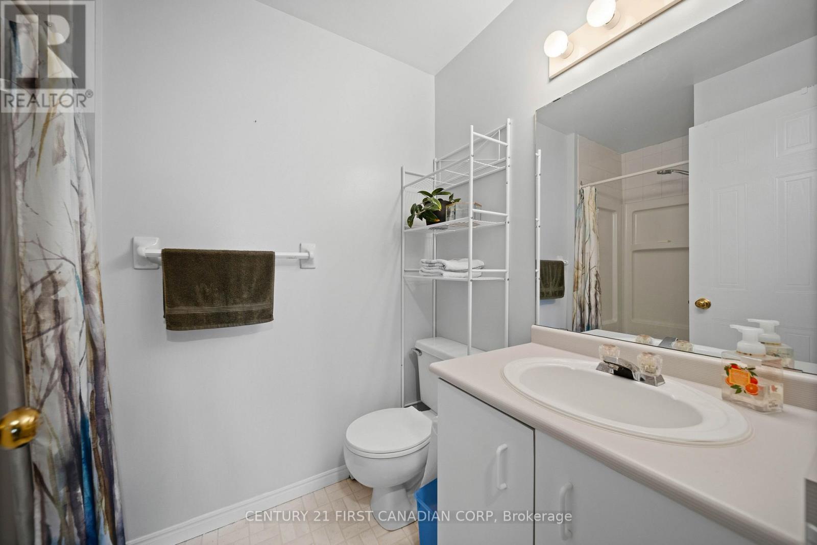 #608 77 BASELINE ROAD W - Image 33
