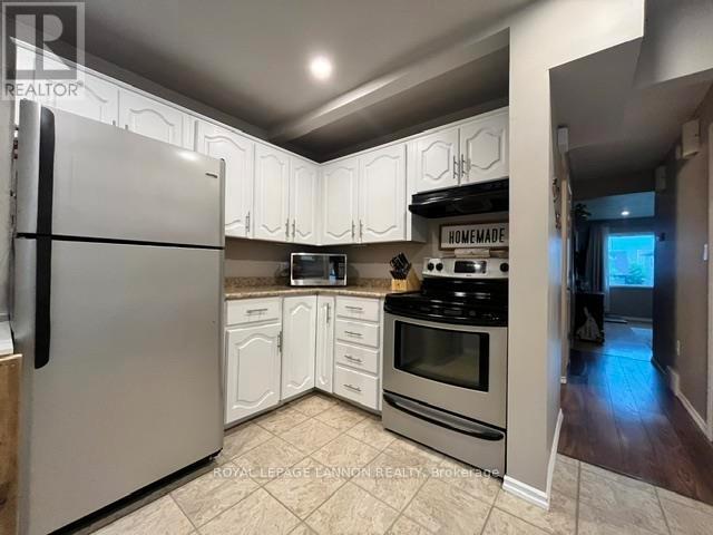 93 WINDEMERE AVENUE N - Image 8
