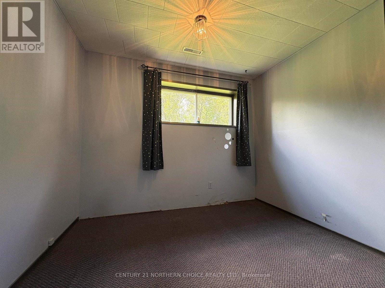 357 DANIEL AVENUE - 31