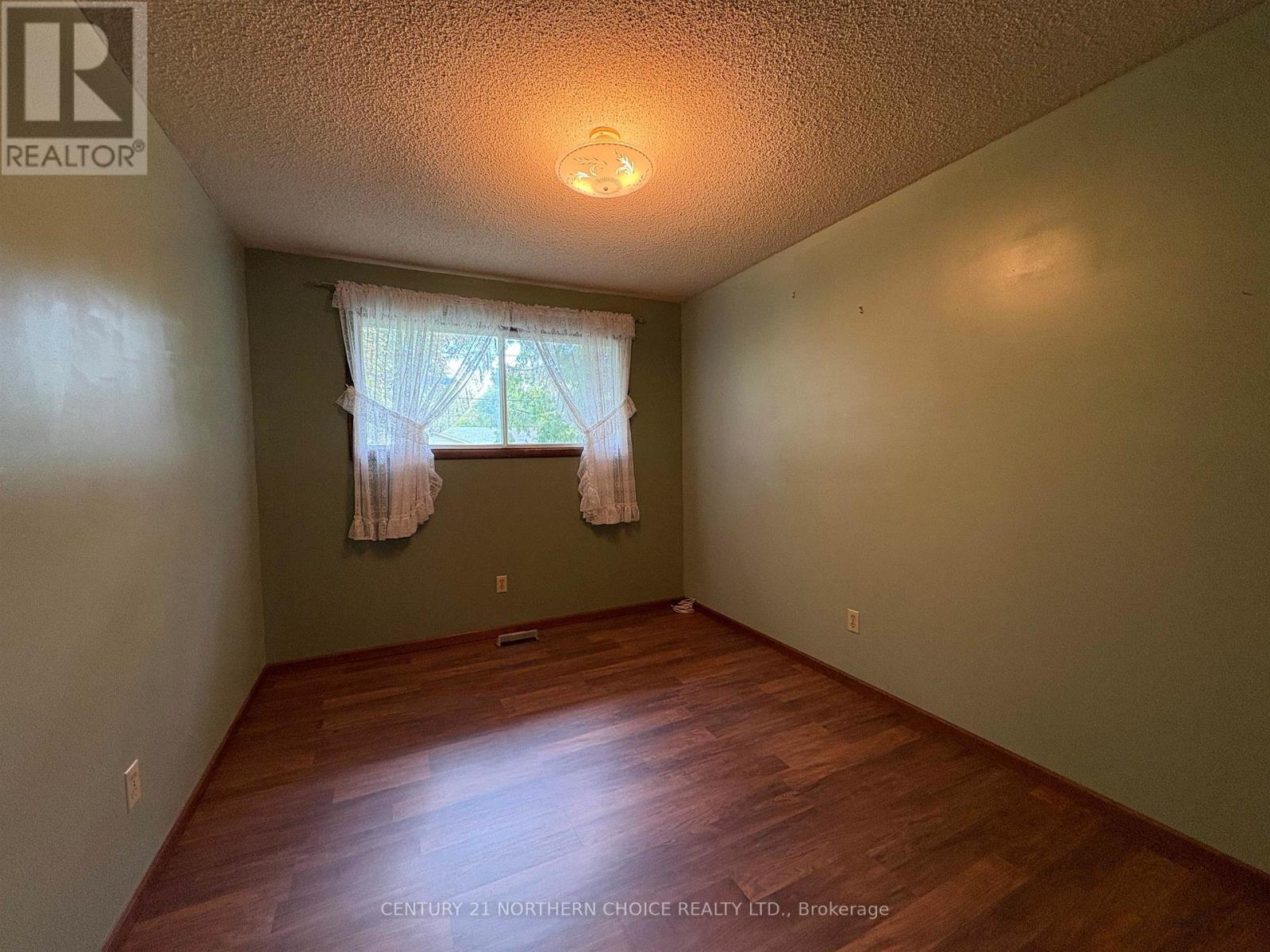357 DANIEL AVENUE - 17