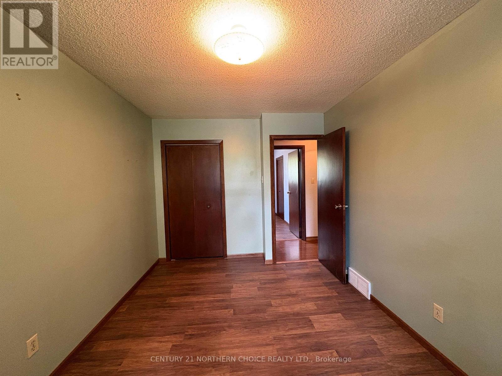 357 DANIEL AVENUE - 18