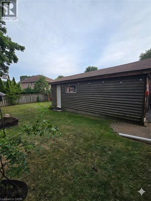 1046 SHEPHERDS Drive - 42