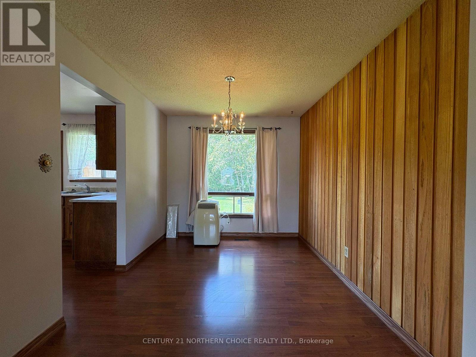 357 DANIEL AVENUE - 9