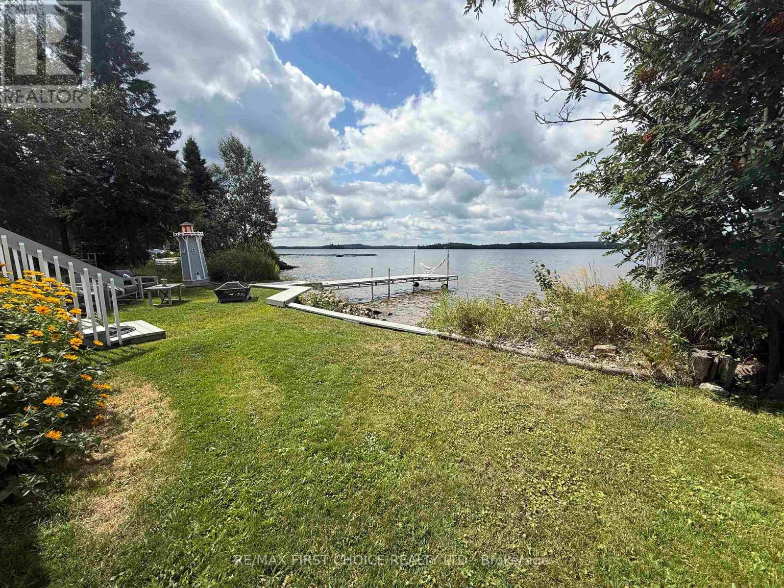 144 LAKESHORE DRIVE - 6