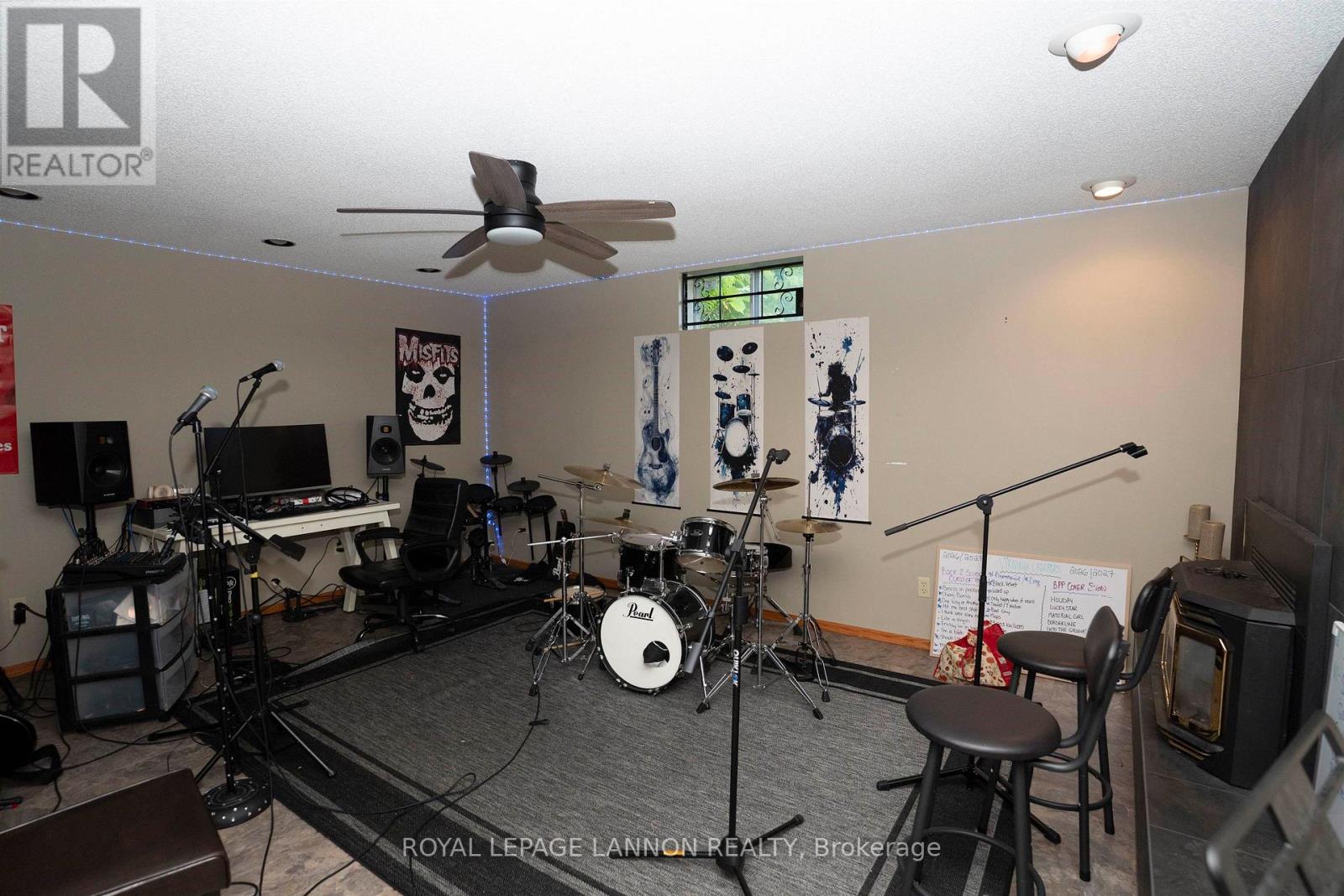 1702 GLENWOOD CRESCENT - Image 26