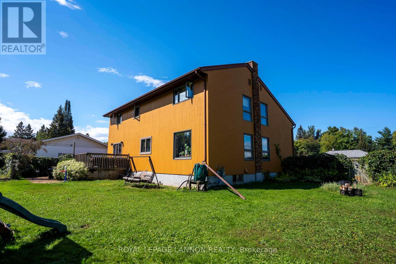 1702 GLENWOOD CRESCENT - 30