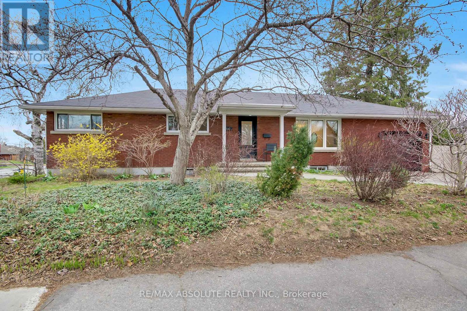 731 DOVERCOURT AVENUE - 1