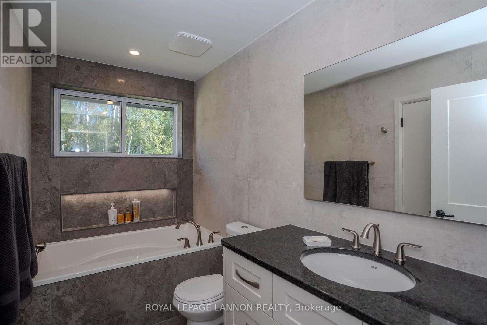 1281 HAUGEN ROAD - Image 17