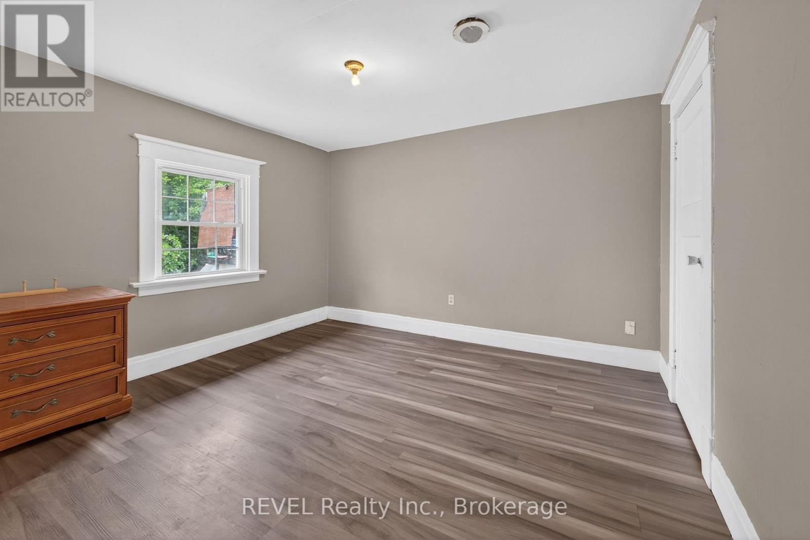 64 DIVISION STREET - 11