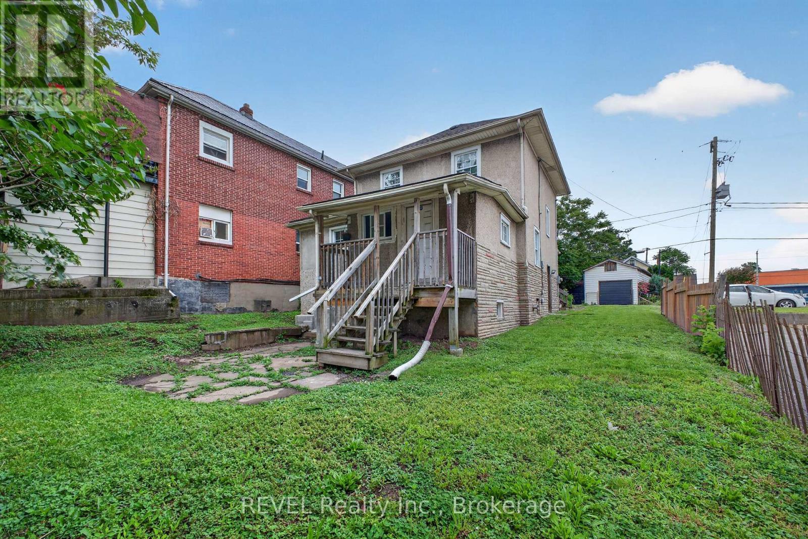 64 DIVISION STREET - Image 14