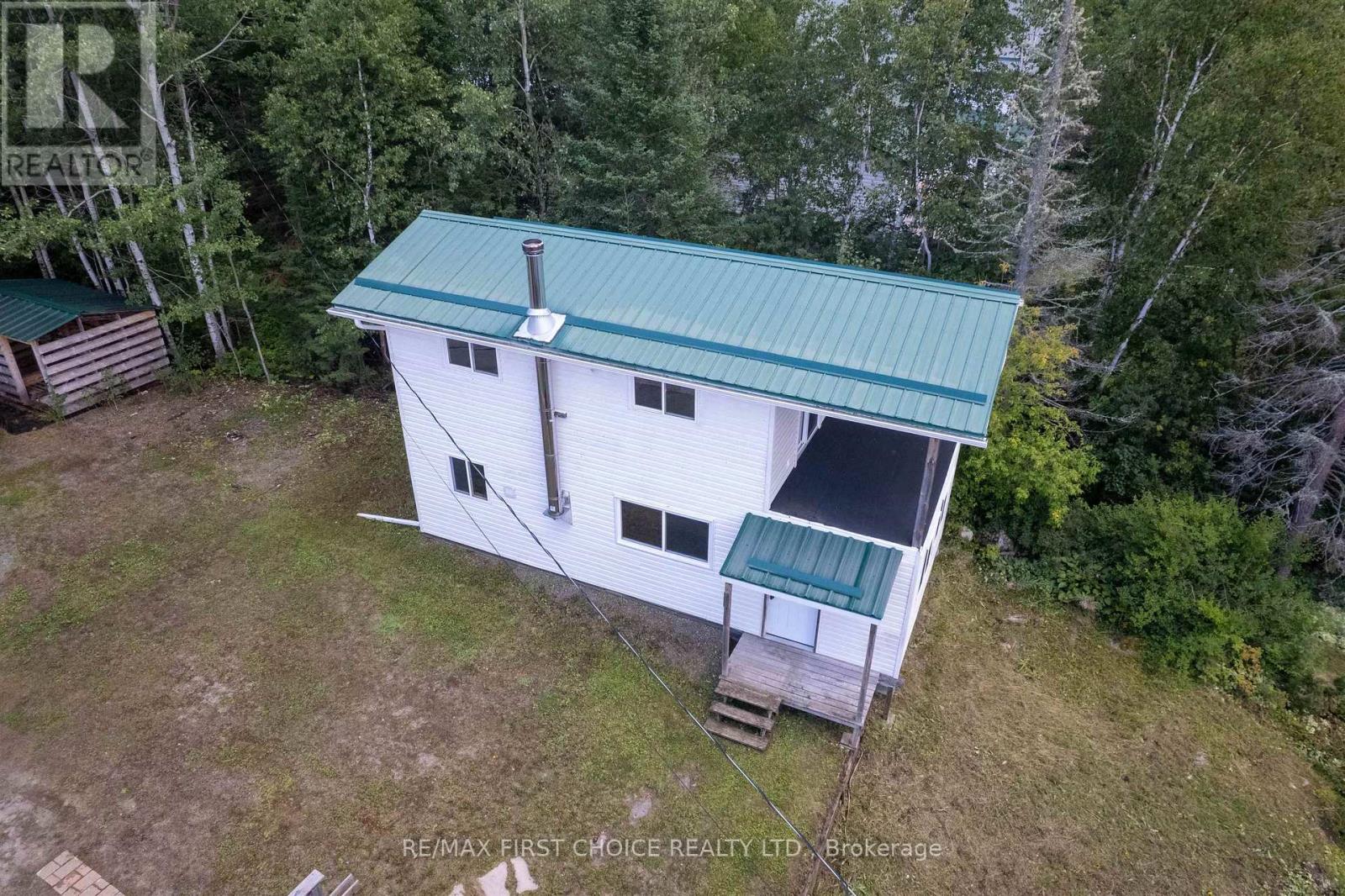32I ONE ISLAND LAKE ROAD N - 15