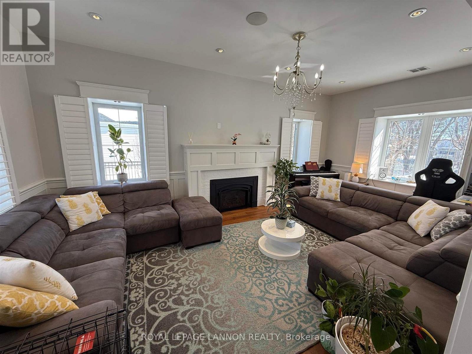 109 KING STREET - 12