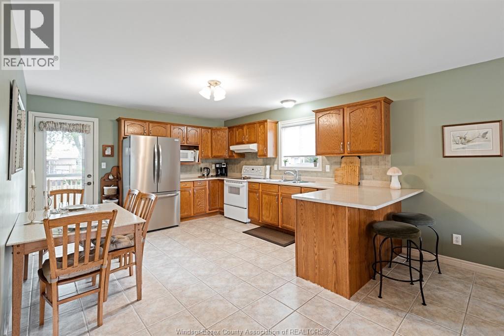 141 RAILWAY COURT - Image 5