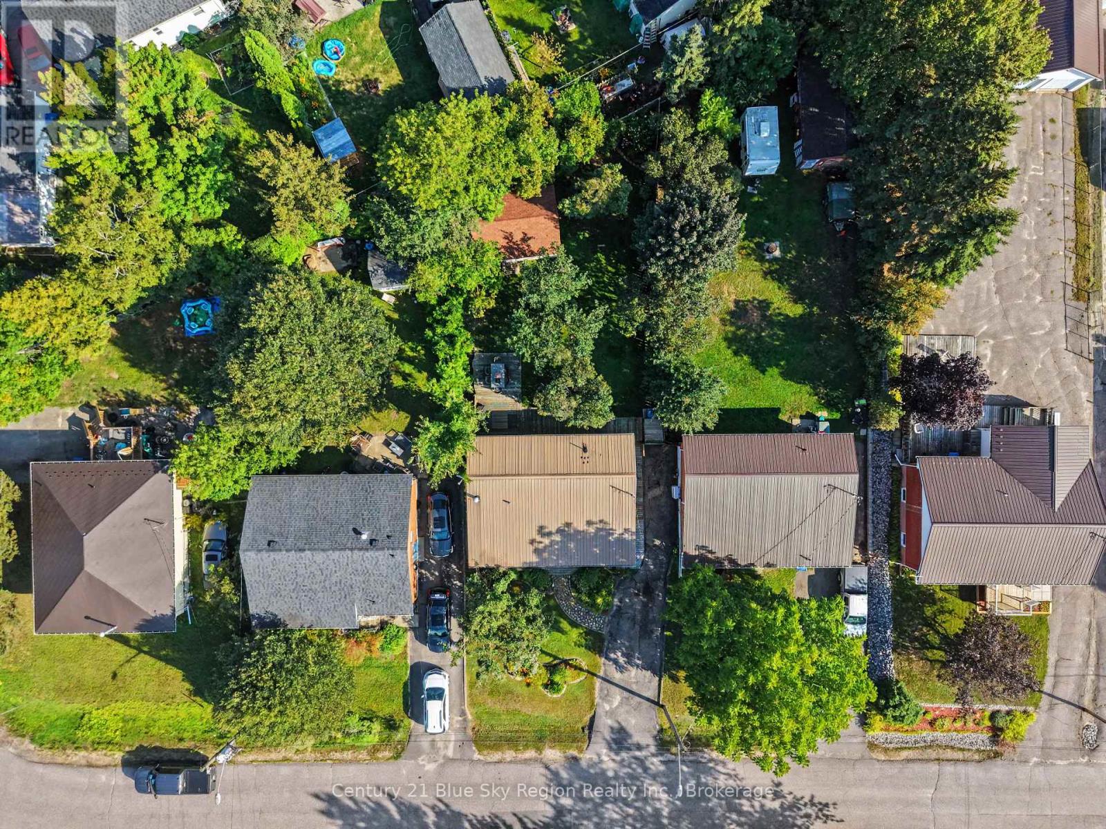 328 MCKENZIE AVENUE - 39