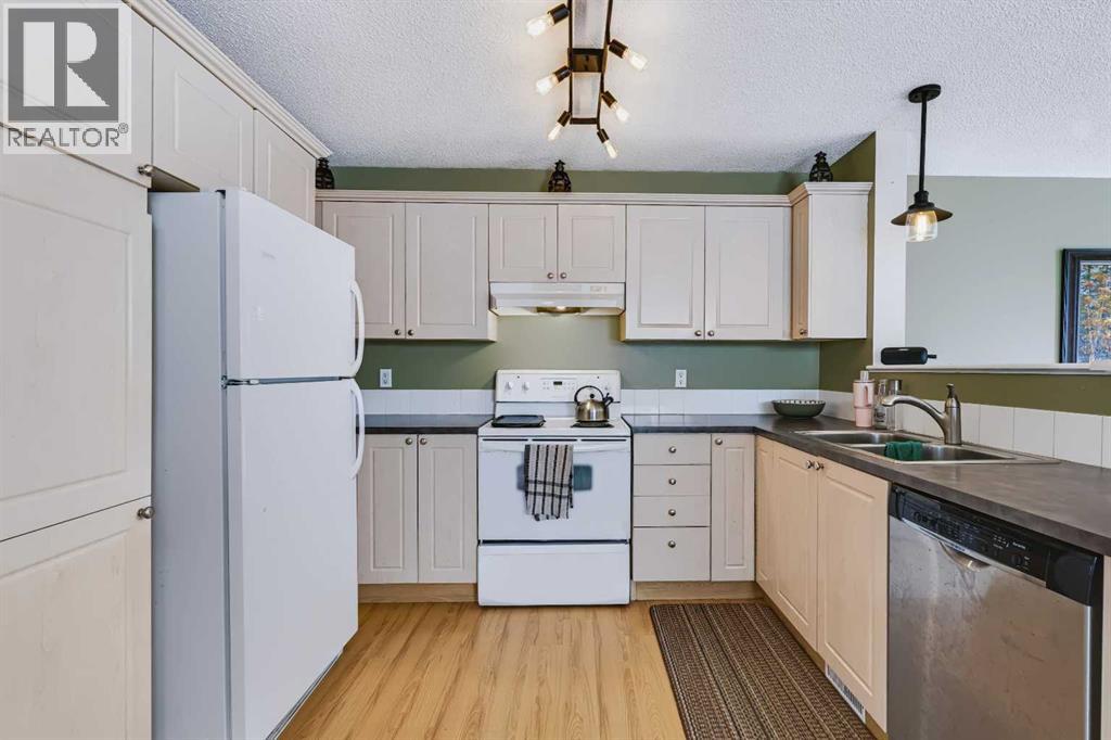 118 Cimarron Grove Crescent - 14