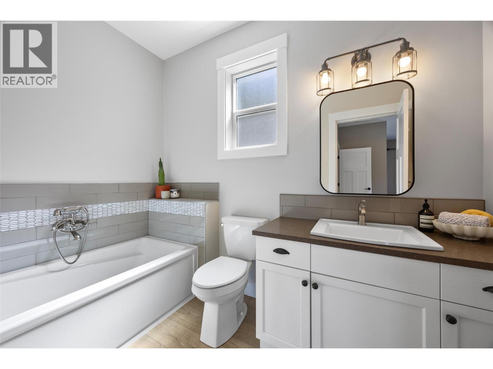 111 Veale Road - Image 23