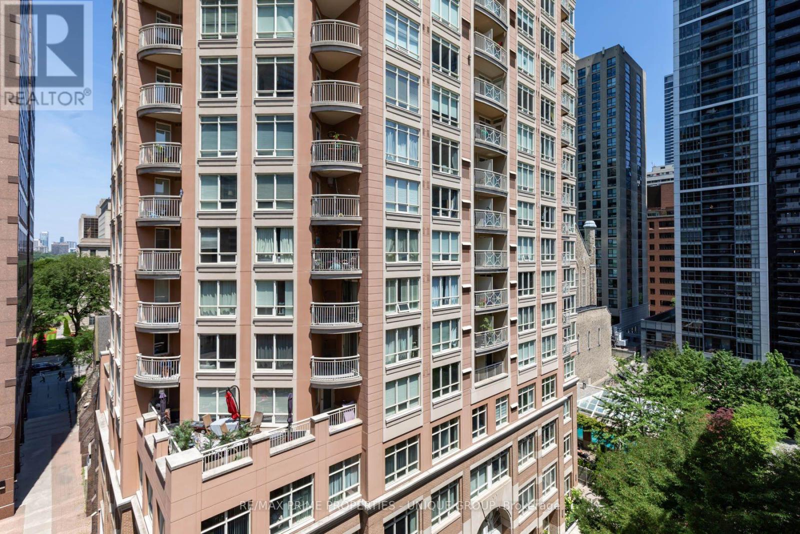 #1005 99 HAYDEN STREET - Image 25