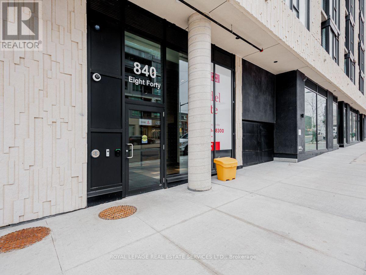 #311 840 ST CLAIR AVENUE W - 2