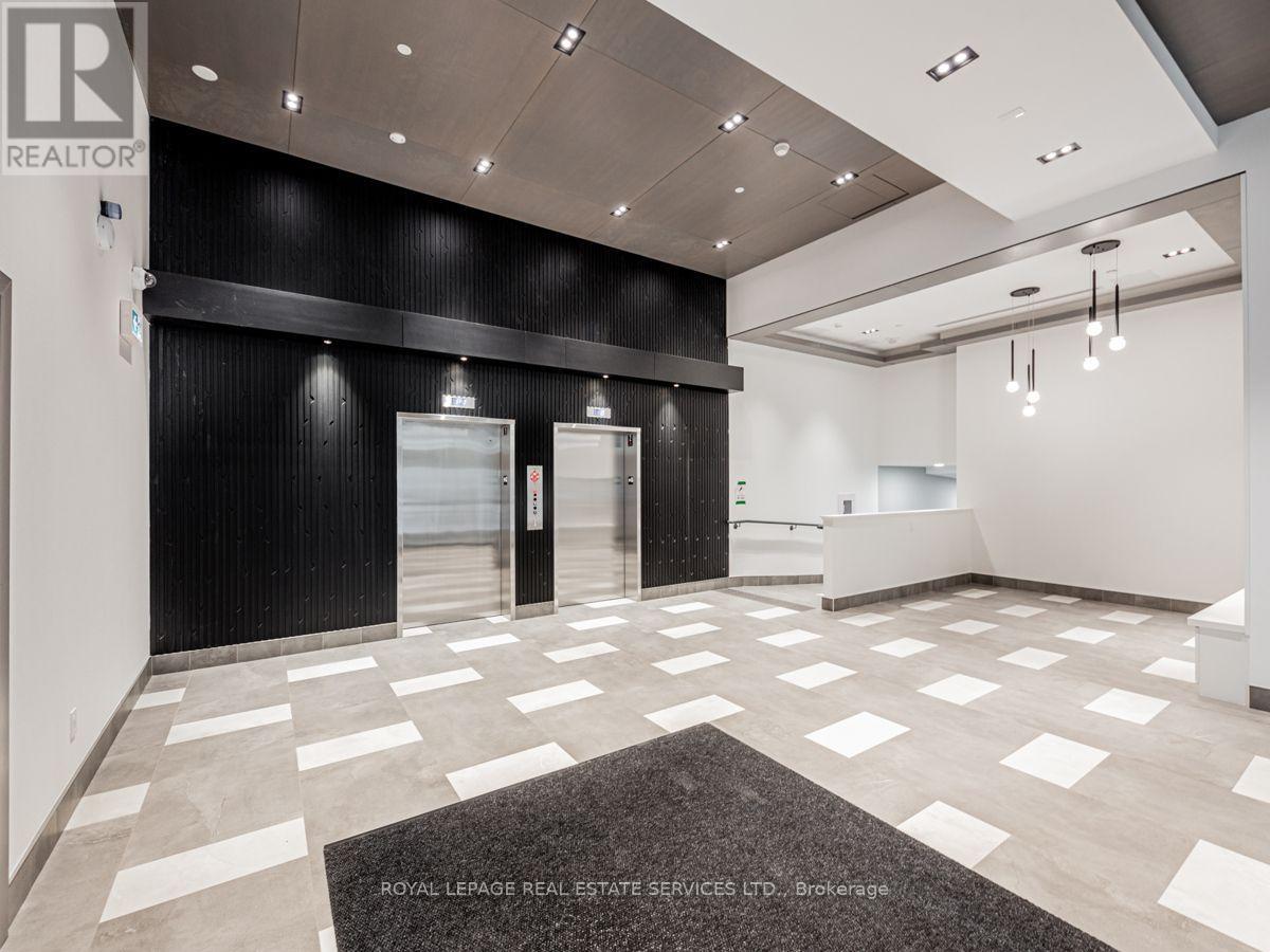 #311 840 ST CLAIR AVENUE W - 20