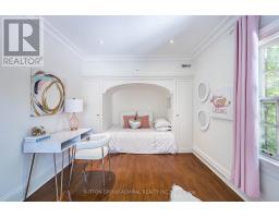 63 Highland Avenue, Toronto, ON M4W2A2 Photo 33