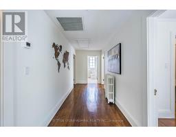 63 Highland Avenue, Toronto, ON M4W2A2 Photo 37