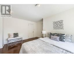 63 Highland Avenue, Toronto, ON M4W2A2 Photo 41