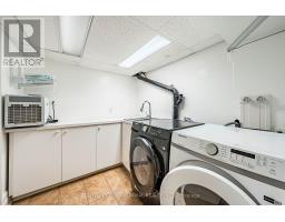 63 Highland Avenue, Toronto, ON M4W2A2 Photo 45