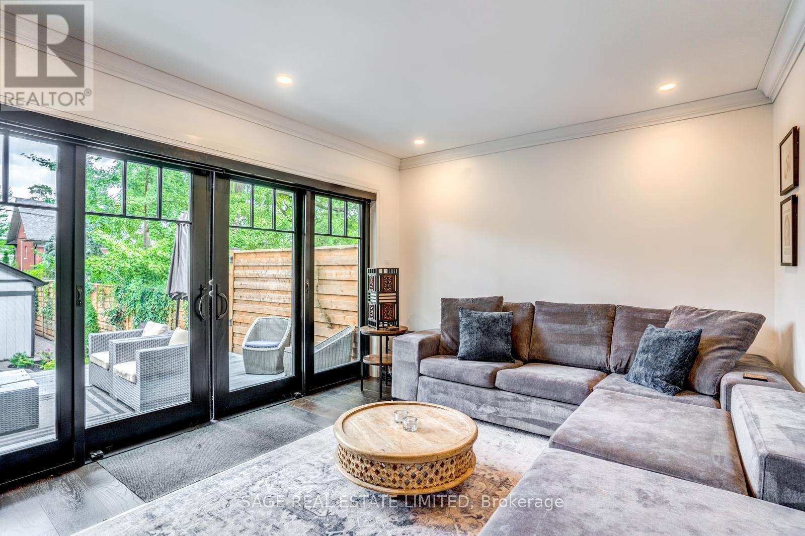 156 CRAIGHURST AVENUE - 11