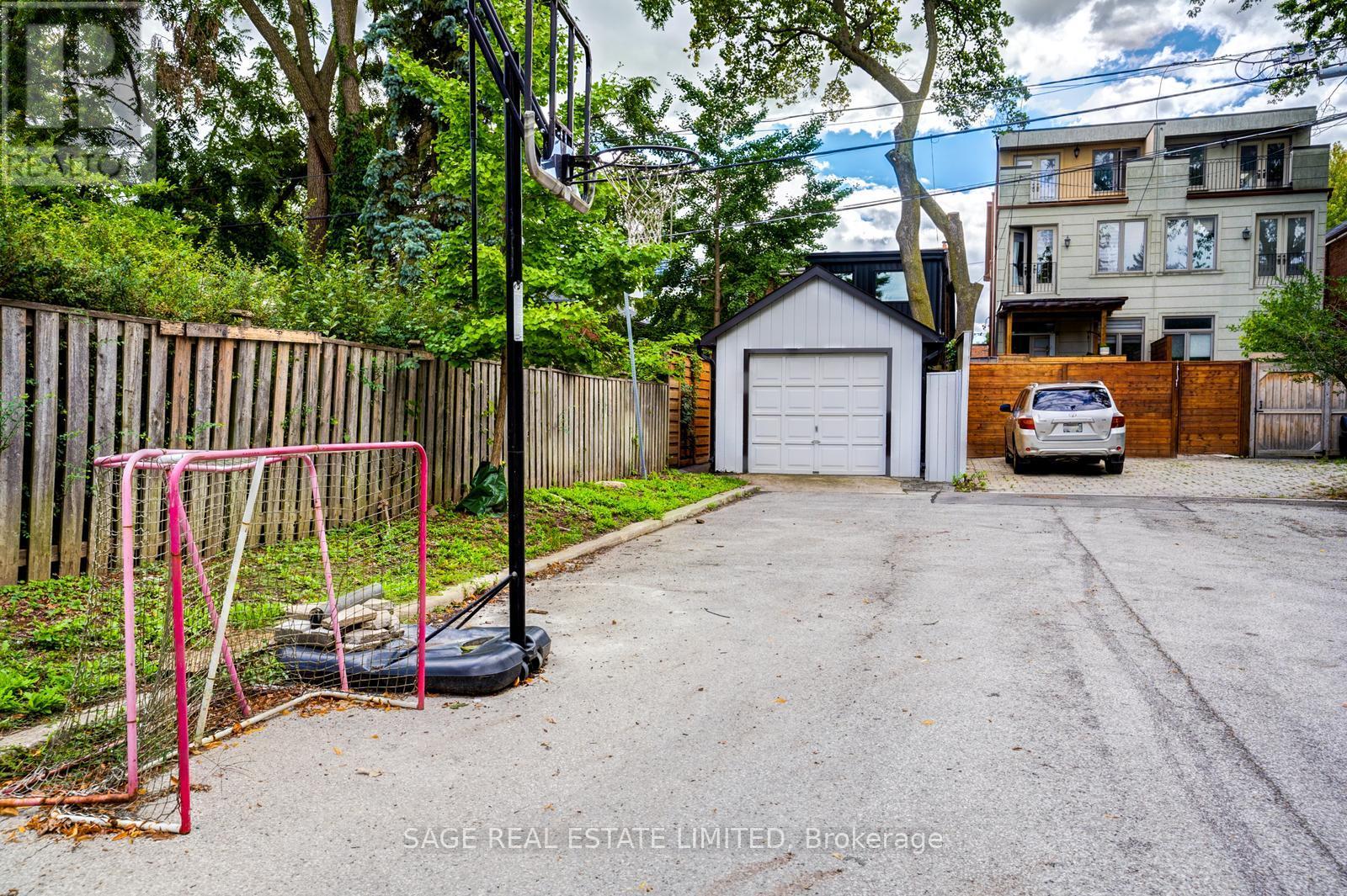 156 CRAIGHURST AVENUE - 30