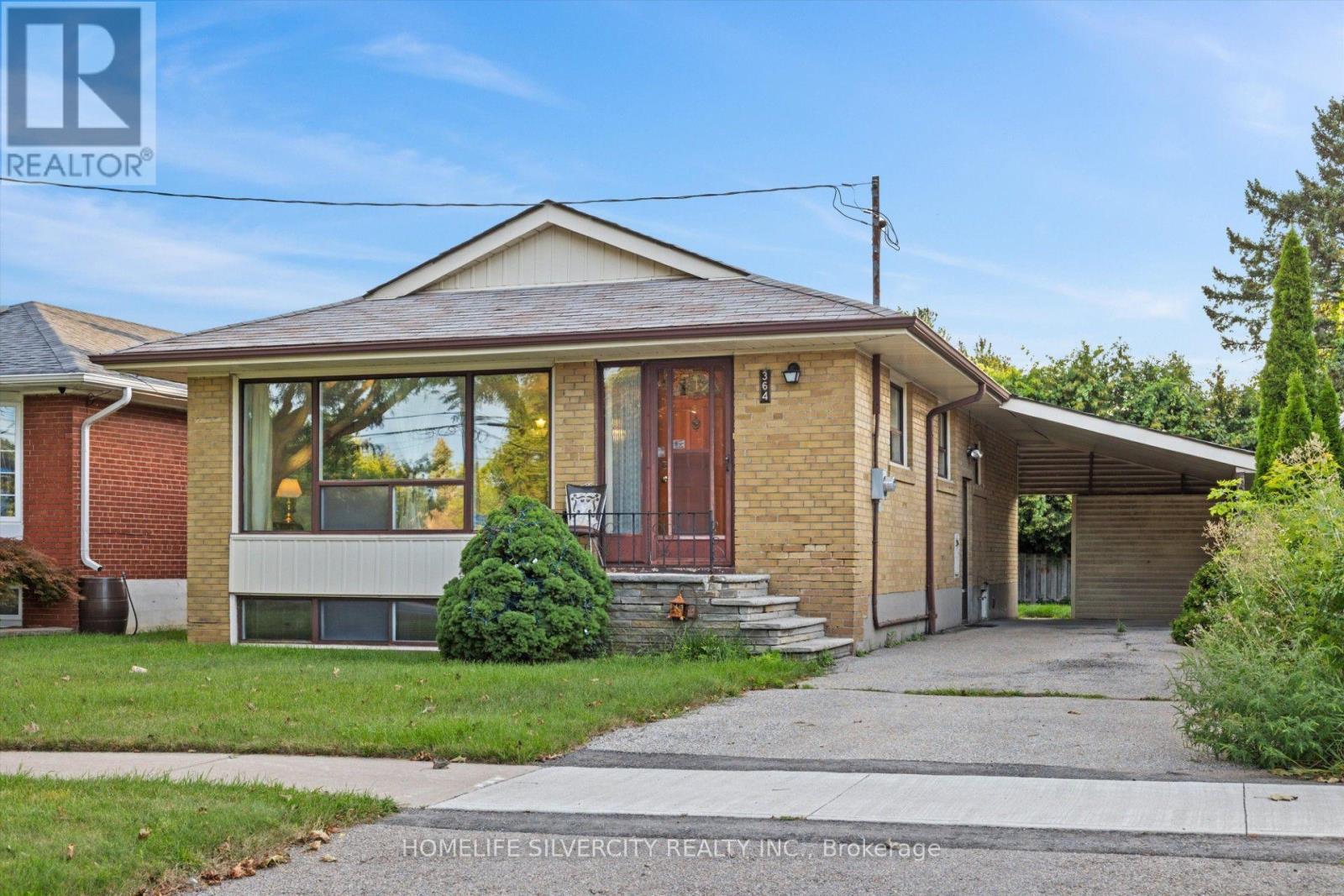 364 BELLAMY ROAD N - 1