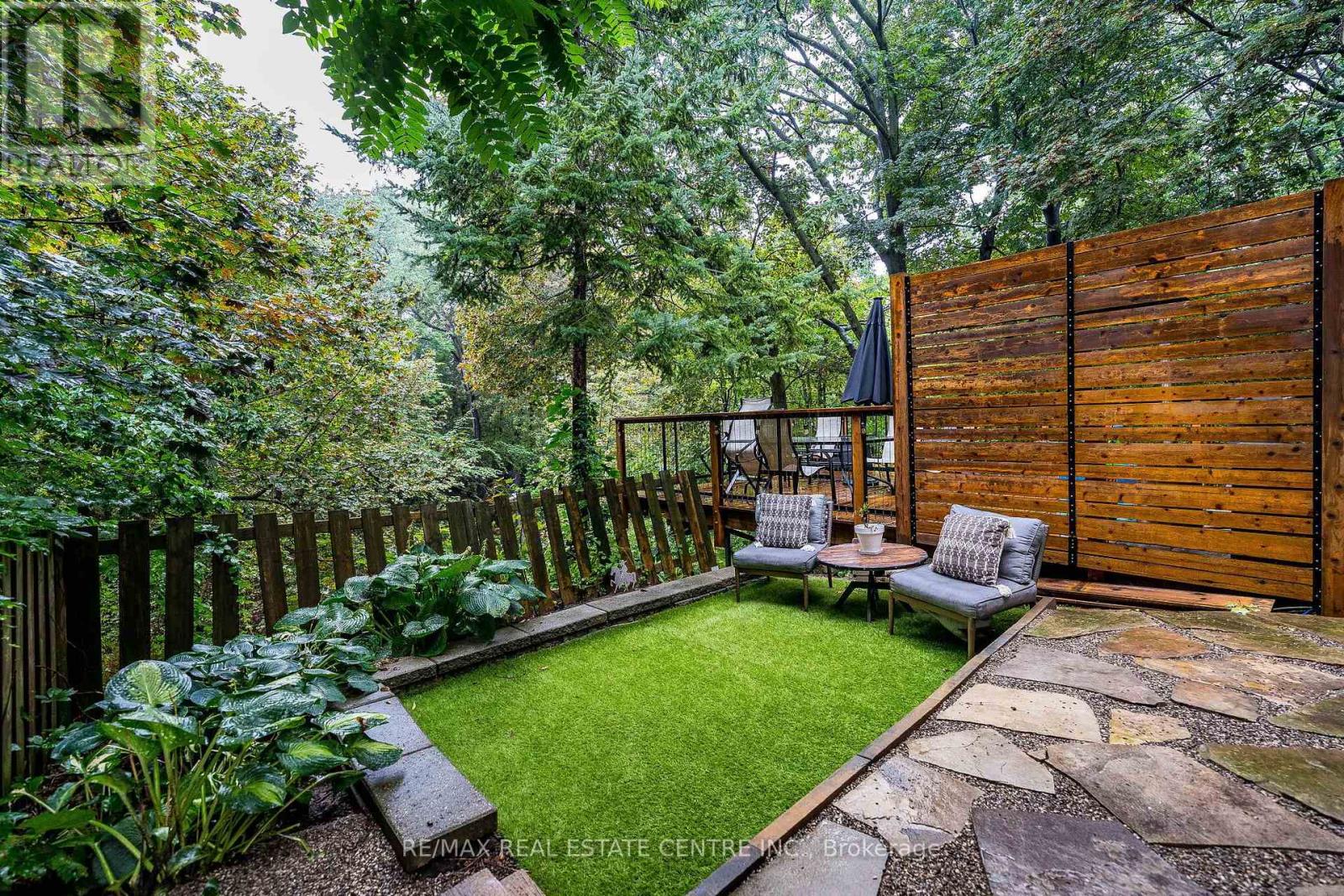 14 WILDWOOD CRESCENT - 31