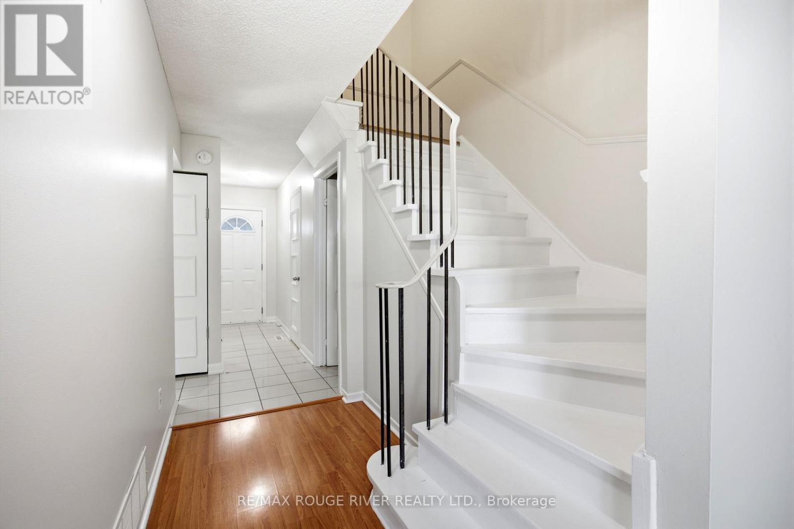 #76 21 LIVONIA PLACE - 11