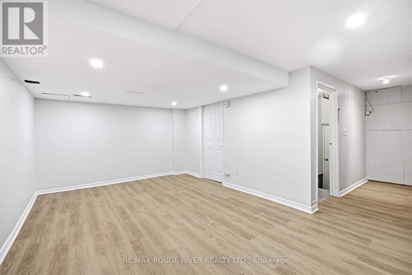 #76 21 LIVONIA PLACE - Image 26