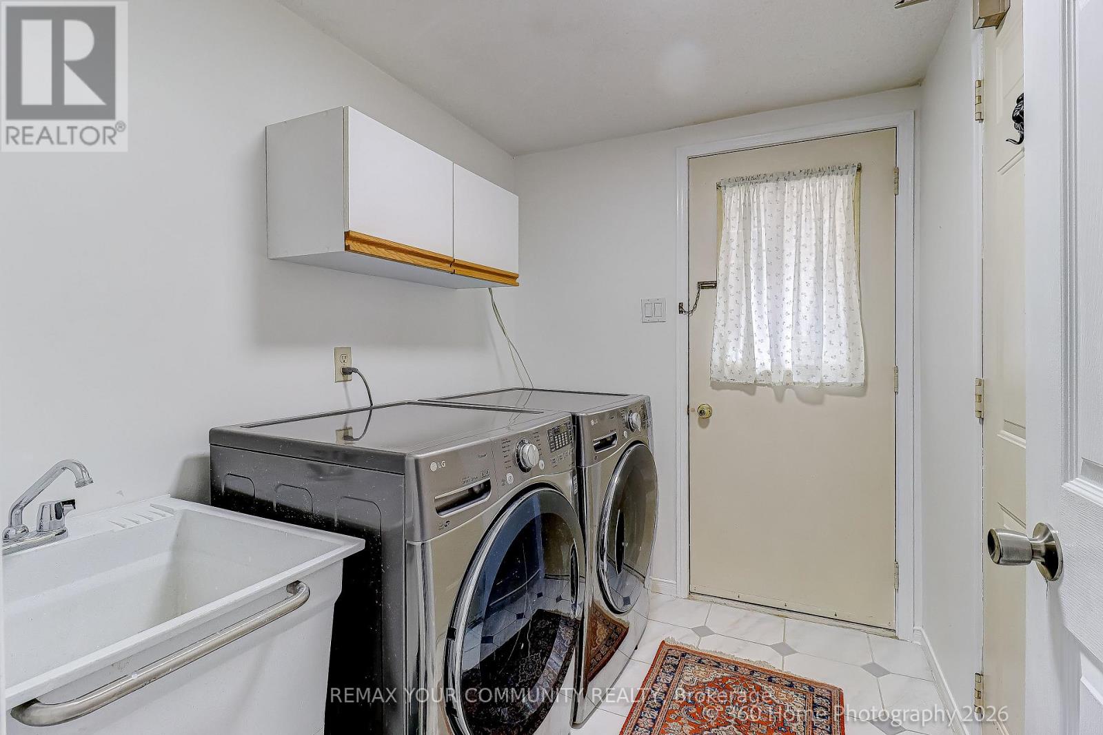 4 MAYFLOWER STREET S - 9