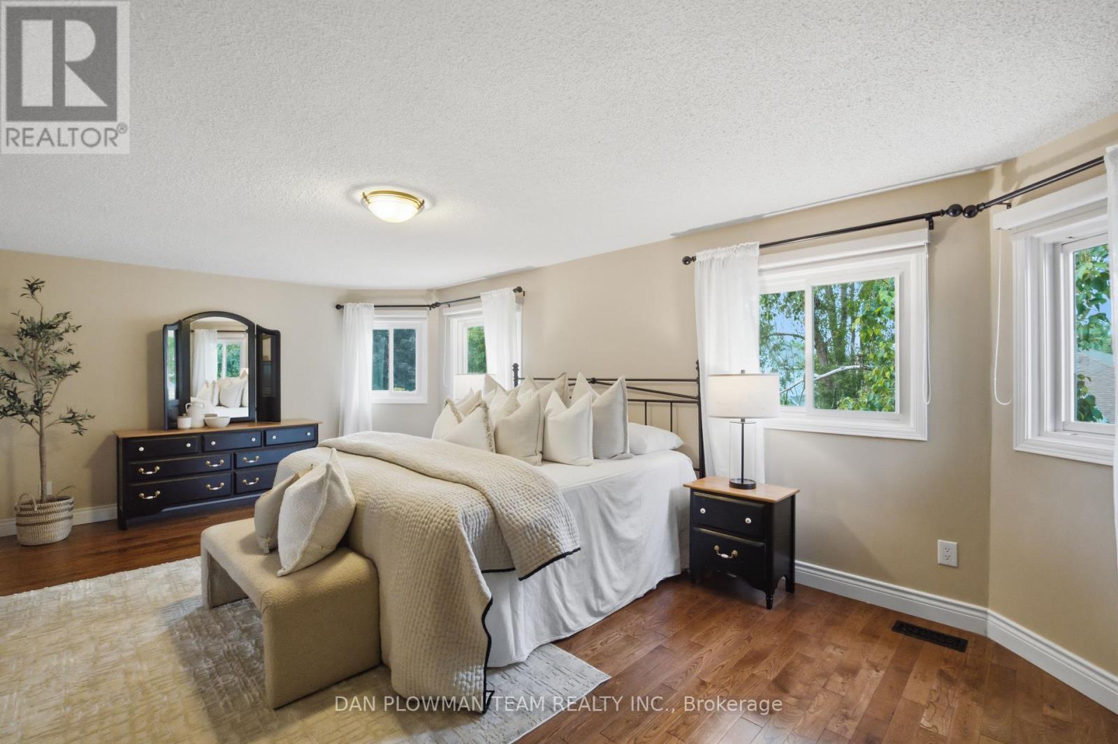 6 SADDLEBROOK COURT - Image 20