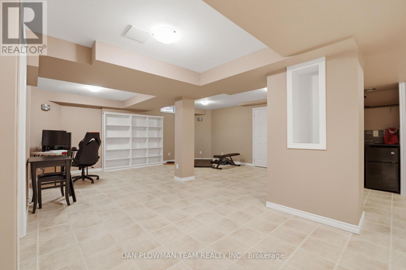 6 SADDLEBROOK COURT - Image 34