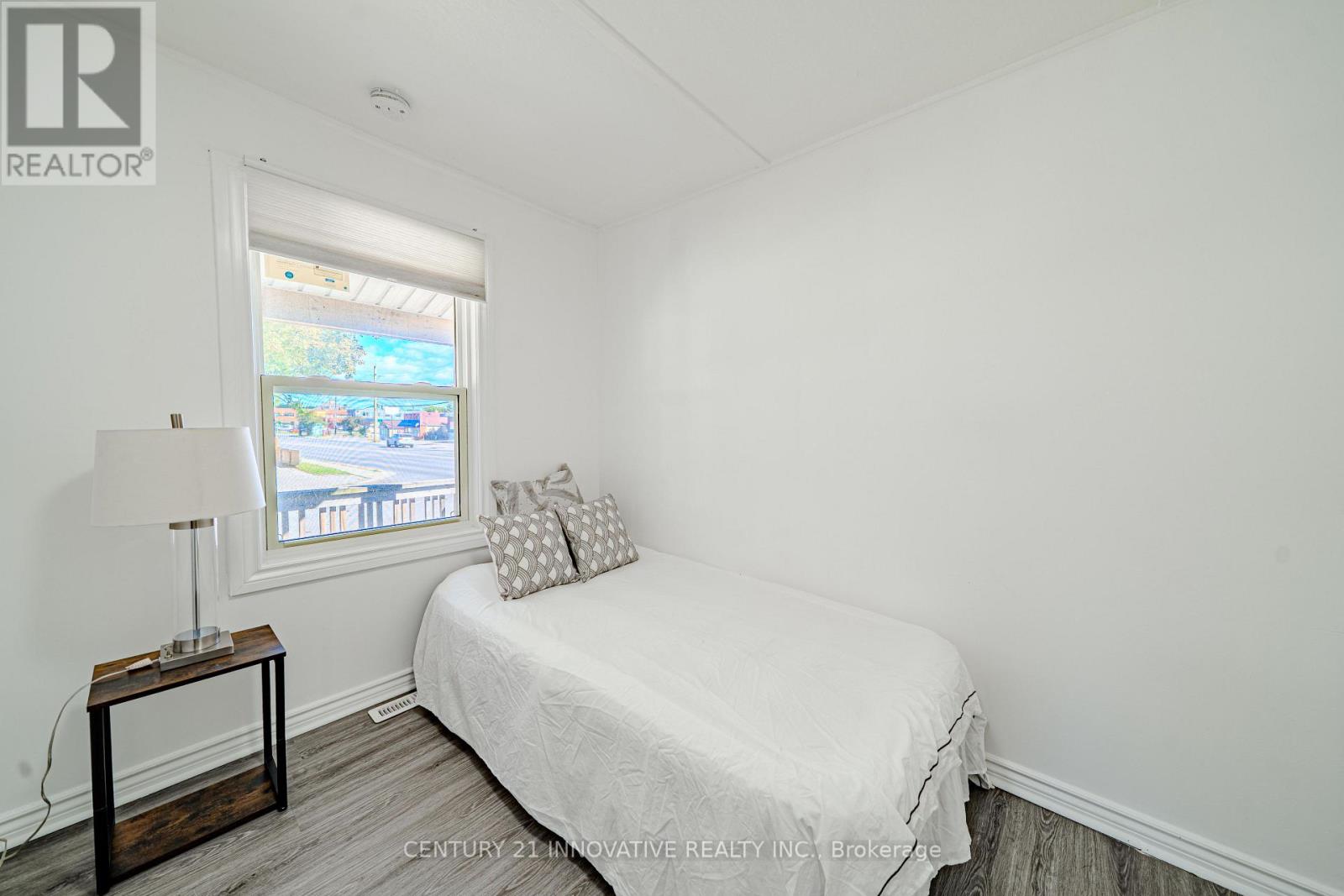 1 EDWARD STREET - 26