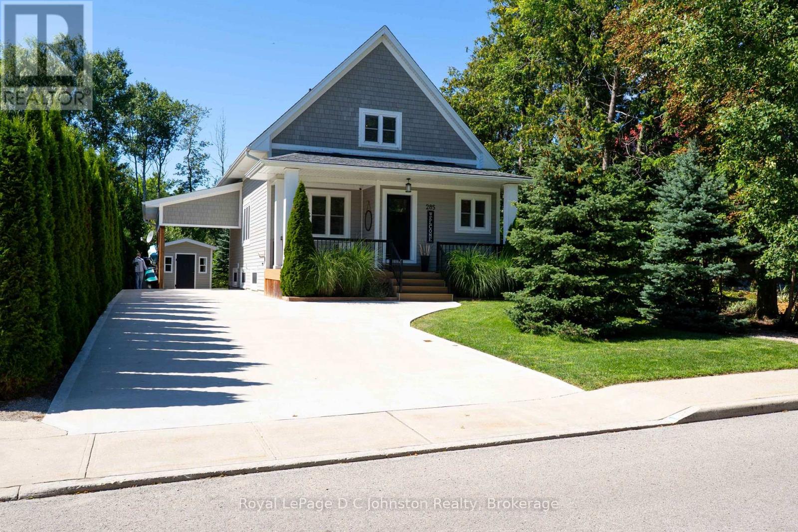 285 HURON STREET S - 2