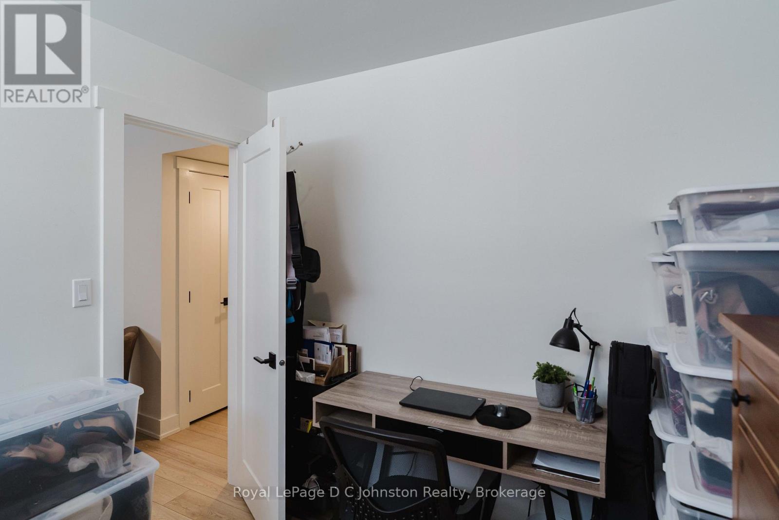 285 HURON STREET S - Image 34