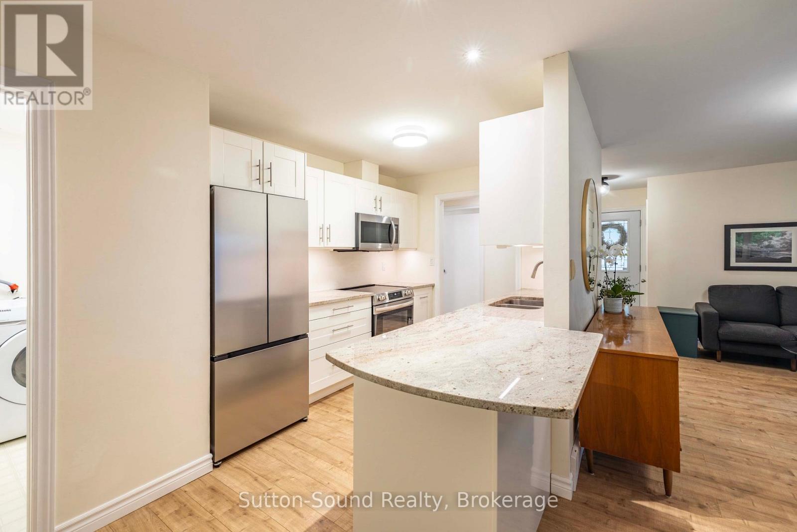 4 MAPLEWOOD DRIVE - Image 11