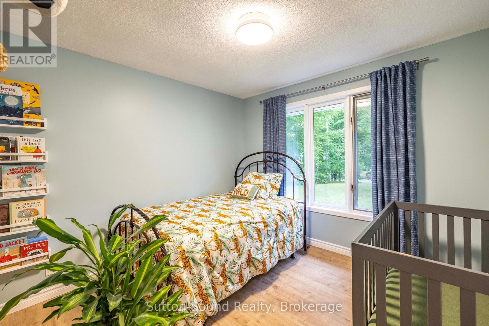 4 MAPLEWOOD DRIVE - Image 17