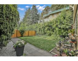 866 Finlay Street, White Rock, BC V4B4K2 Photo 38